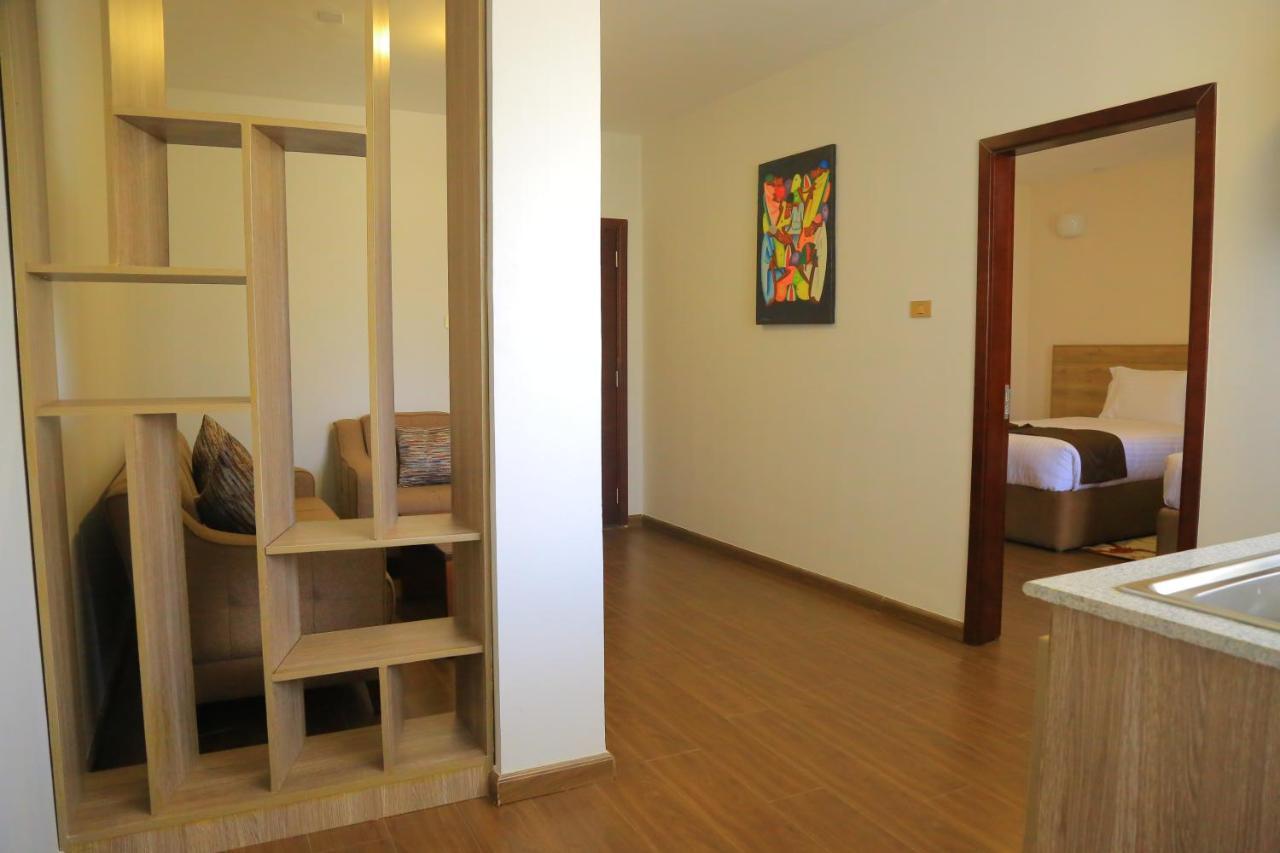 Black Horse Hotel Apartment Addis Ababa Bagian luar foto