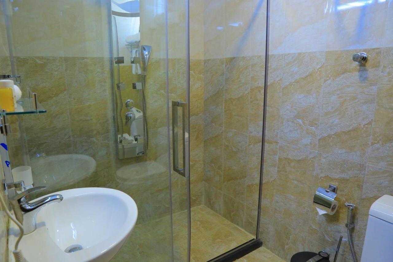 Black Horse Hotel Apartment Addis Ababa Bagian luar foto